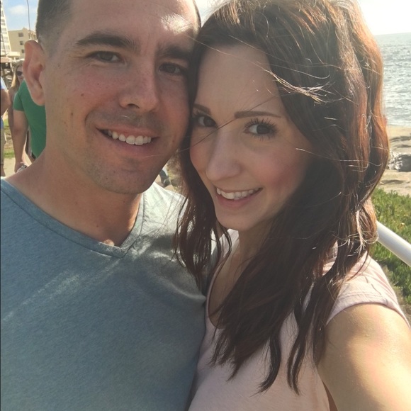 Meet your Posher, Megan - Picture 3 of 3